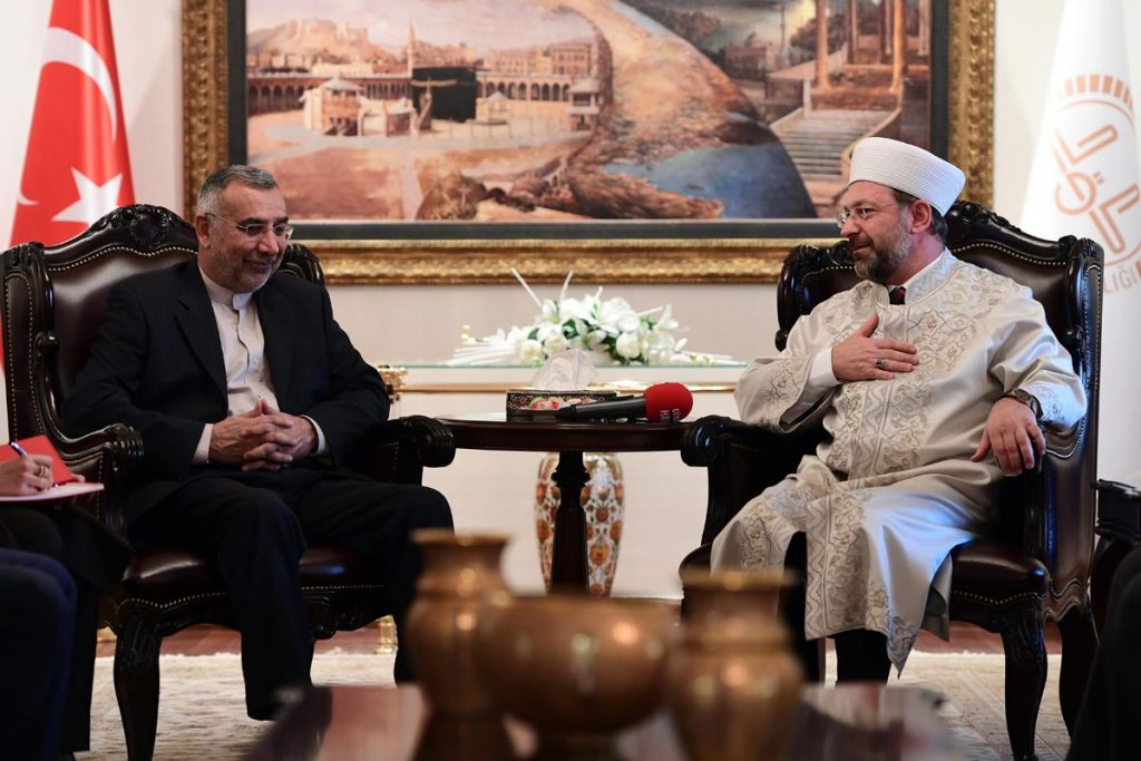 Diyanet İşleri Başkanı Erbaş, İran Ankara Büyükelçisi Taherian Fard’ı kabul etti