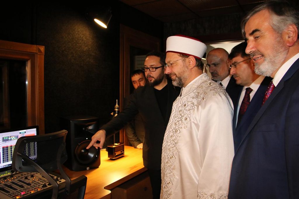 Diyanet Radyoları İstanbul Stüdyoları dualarla açıldı