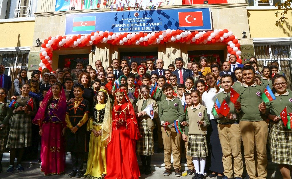 TDV Bakü Türk Lisesinin yeni binasının açılışı yapıldı