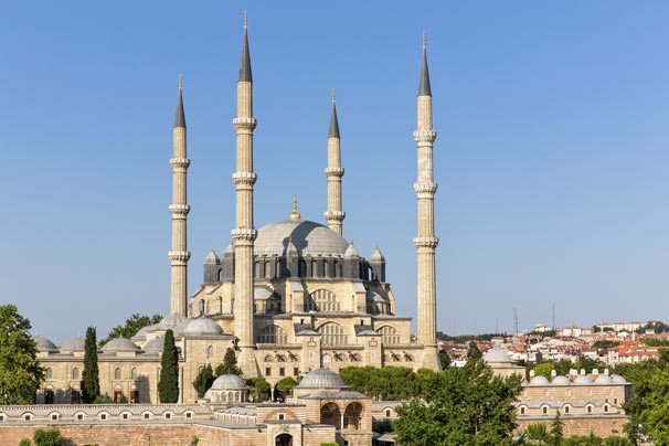 İstanbul’da ezan ve namaz saati değiştirildi