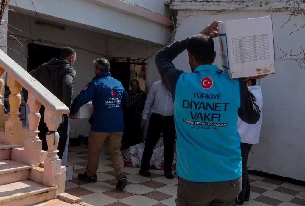 Türkiye Diyanet Vakfı’ndan Afrin’deki sivillere yardım