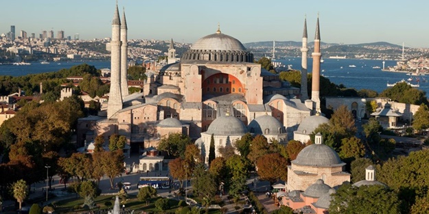 İslam dünyasından Türkiye’ye Ayasofya Camii tebriği