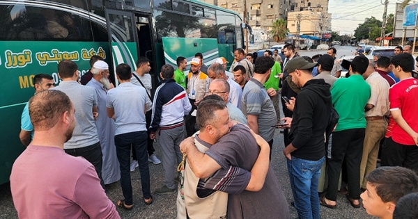 Gazze’den ilk hac kafilesi kutsal topraklara doğru yola çıktı