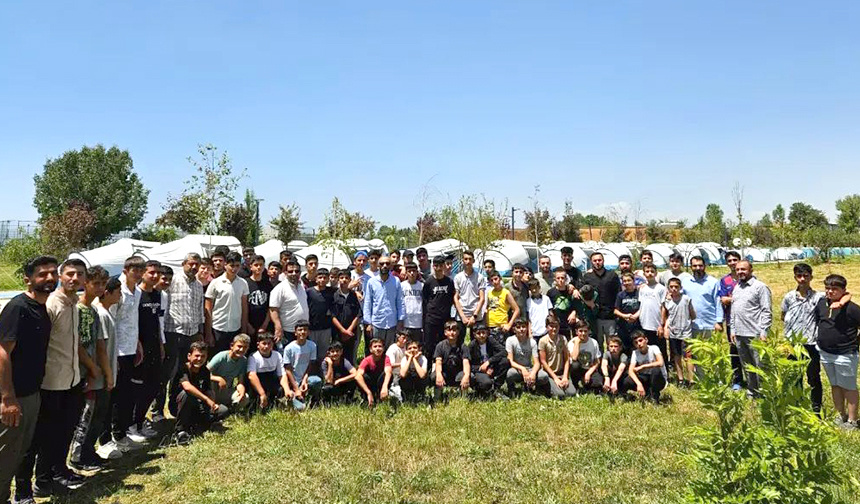 Van’da gençlik yaz kampı düzenlendi